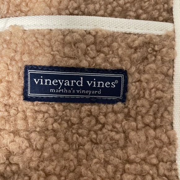New. With tags! Vineyard Vines Sherpa Canvas Tote Bag. - Picture 3 of 8